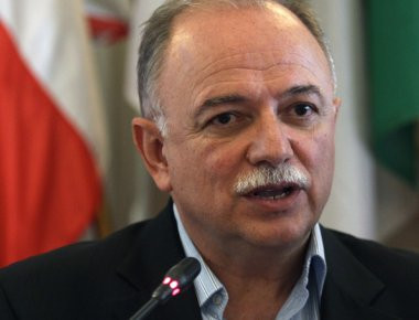 Δ. Παπαδημούλης: «Λάδι στην φωτιά η κατάργηση της αυτονομίας της Καταλονίας από τον Ραχόι»